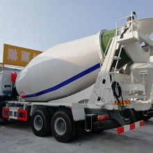 中國重汽杭州發(fā)動機(jī)配件濟(jì)南銷售中心 車輛動力的堅實后盾